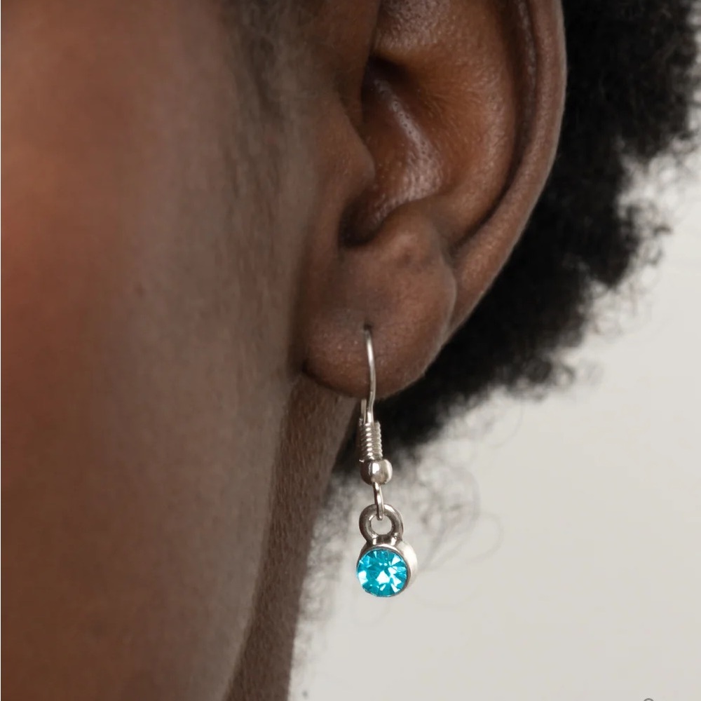 Happily Heartwarming - Heart Shaped Rhinestones MOTHER Necklace & Earrings Set - Picture 3 of 3